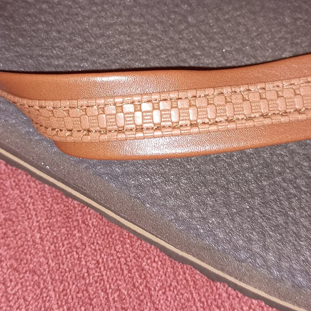Savvy men's Brown Vega flip Flops Size 11